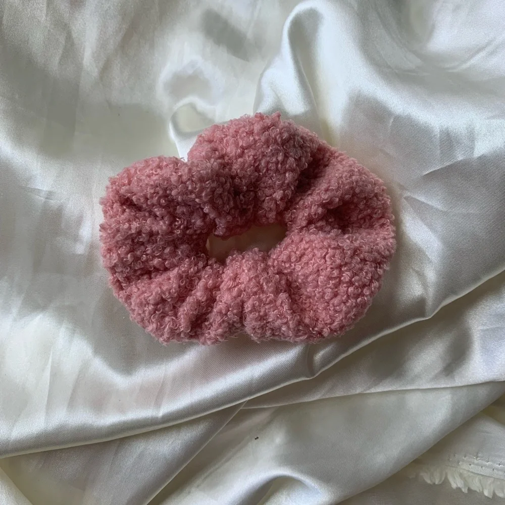 Teddy Sweaterlike Scrunchies
